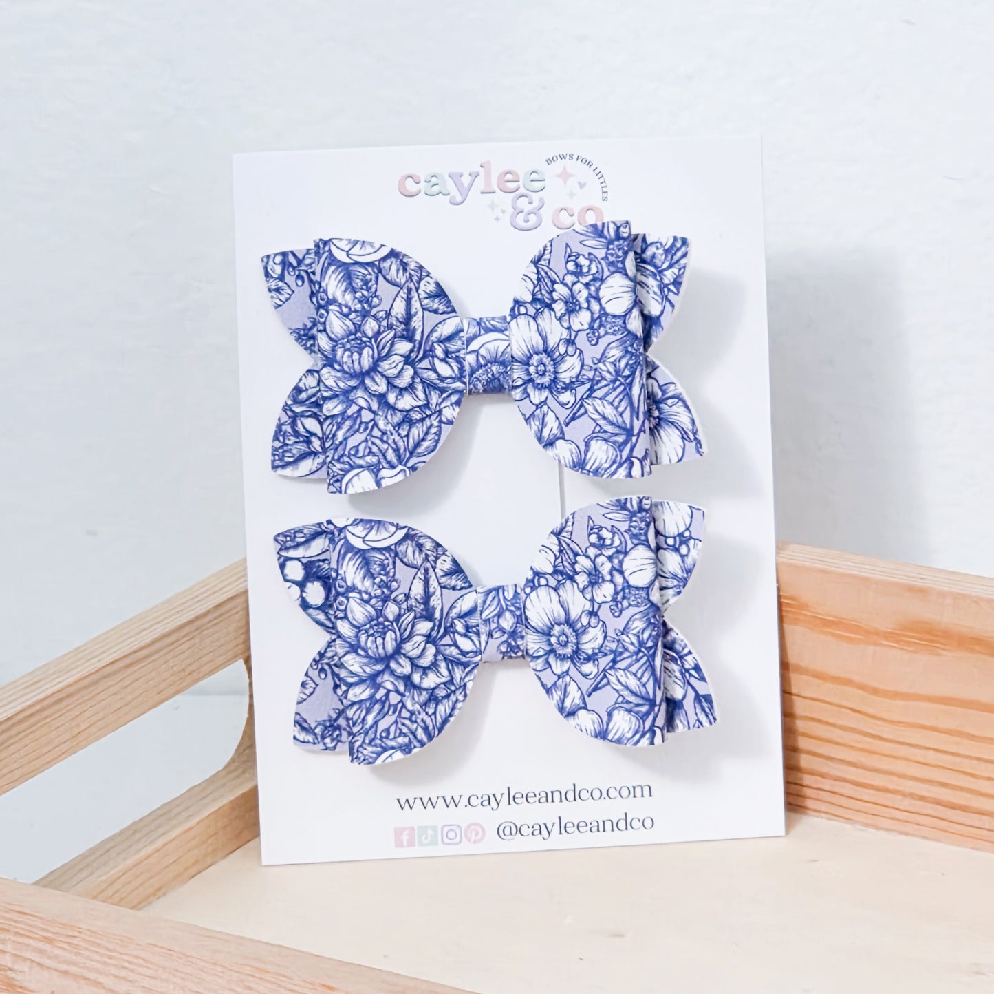 Mini Remi Piggie Set - Blue Floral