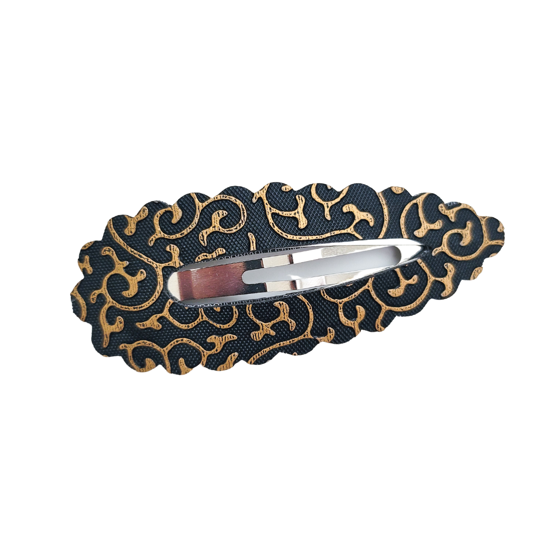 Scallop Snap Clip - Black/Gold Filigree