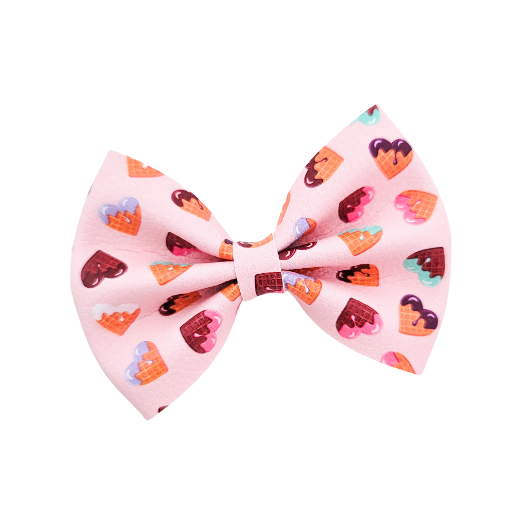 Luna 2.0 - Heart Waffle Cone