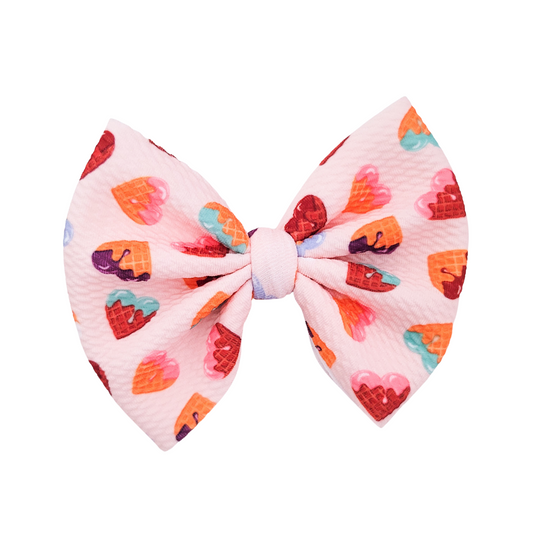 Sophia - Heart Waffle Cones